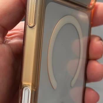 Şeffaf Iphone Kılıfında Sararma Sorunu Ve İade Talebi