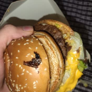Çürük Ve Bayat Burger İçin İade Talebi