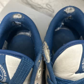 Adidas Ayakkabım Kısa Sürede Yırtıldı, Mağaza Destek Vermedi, Geri Ödeme İstiyorum
