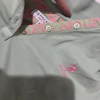 Ayıplı Tişörtlerde Yaka Ve Düğme Bölgesinde Hızlı Yırtılma