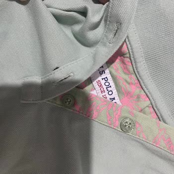 Ayıplı Tişörtlerde Yaka Ve Düğme Bölgesinde Hızlı Yırtılma