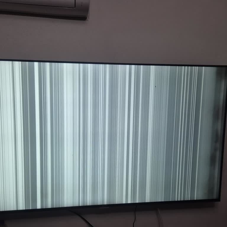 Garanti Süresi Bitmek Üzere Olan Axen Televizyonunun Tekrarlayan Ekran Arızası İçin Çözüm Talebi