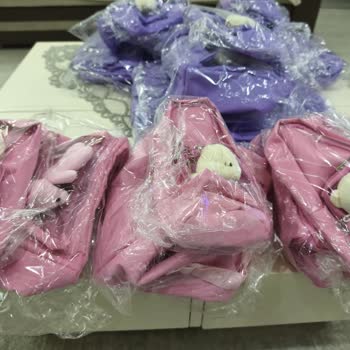 Pembe Okul Çantaları Eksik Ve Haksız Suçlama