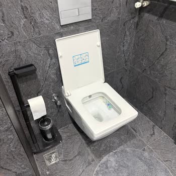 Turkuaz Seramik Soft Kapağın Kırık Menteşesi İçin Yedek Parça Bulunamıyor