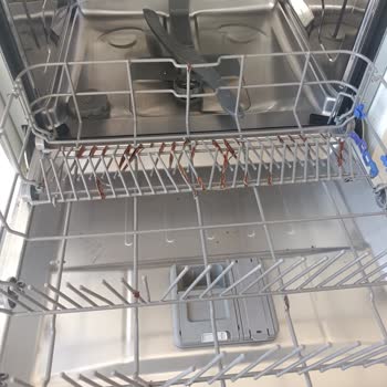 Teka Bulaşık Makinesi Sepetlerindeki Hızlı Paslanma Ve Çürüme Ücretsiz Değişim Talebi