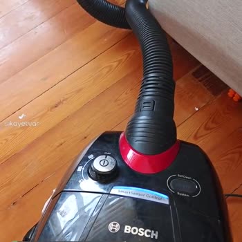 Bosch Süpürge Çalışırken Durmadan Kapanıyor