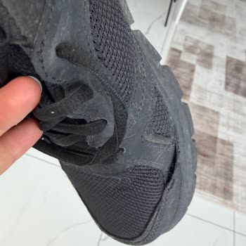 Boyner'den Aldığım Skechers Ayakkabı Kısa Sürede Yırtıldı Ve Değişim Yapılmadı