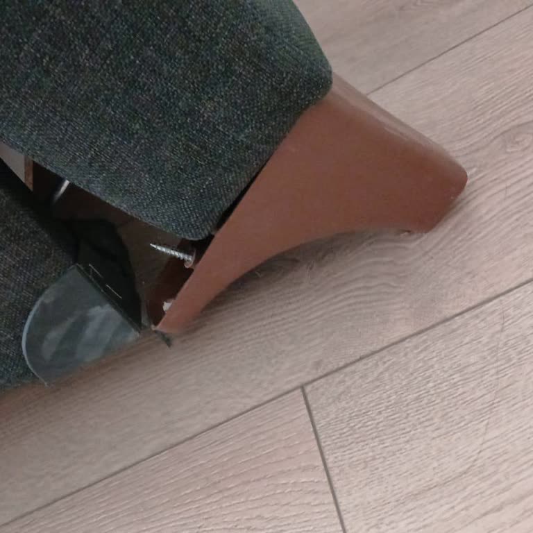 Kırılan Kanepenin Garanti Kapsamında Ücretsiz Onarımı