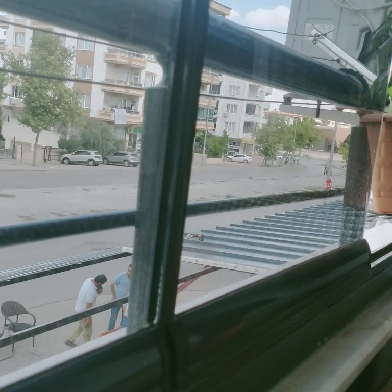 Gaziantep Valiliği İzinsiz Demir Çatı Ve Daire Güvenliği