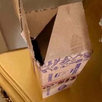 Hepsijet Teslimatı Açılmış Ve Yırtılmış Paket Gizlilik İhlali