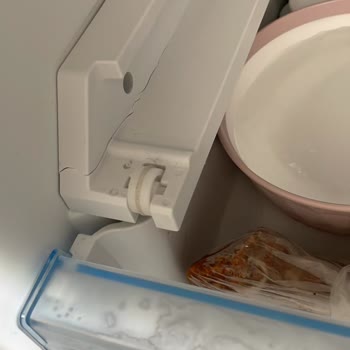 Garanti Kapsamında Olması Gereken Çekmece Rayı Kırılması İçin 900 TL Bakım Ücreti Talebi