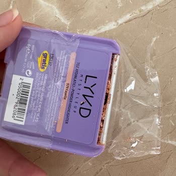 Kırık Lykd Toz Aydınlatıcı Ürün İçin Hızlı Değişim Talebi