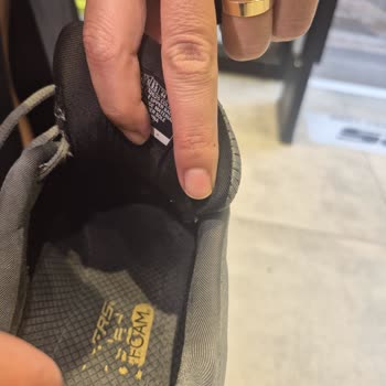Skechers Üründe Sorun Yaşama