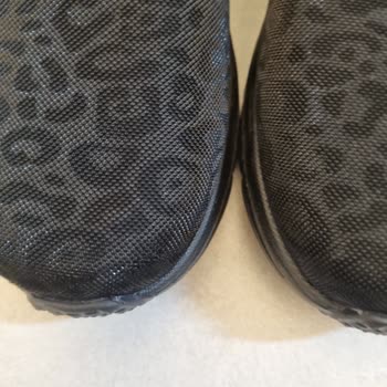 Skechers Kadın Ayakkabısının 3 Kullanımda Dikiş Açması Ve Mağazanın Kullanıcı Hatası İddiası