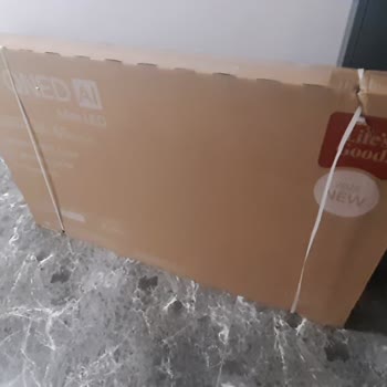 Kırık TV Teslimatı İçin Hızlı Sorumluluk Ve Değişim Talebi