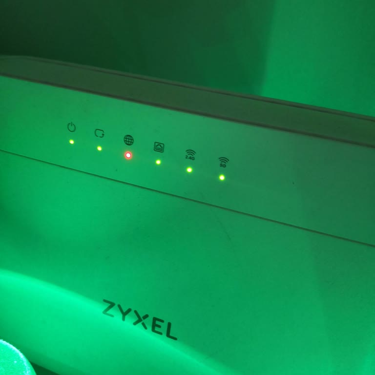 Sürekli İnternet Kesintileri Ve Müşteri Hizmetlerinden Yanıt Yokluğu