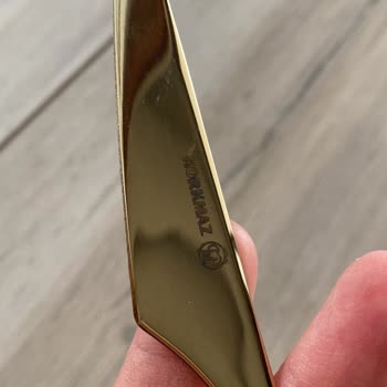 Gold Kaplamalı Çatal Bıçak Takımında Soyulma Ve Mağaza Reddi