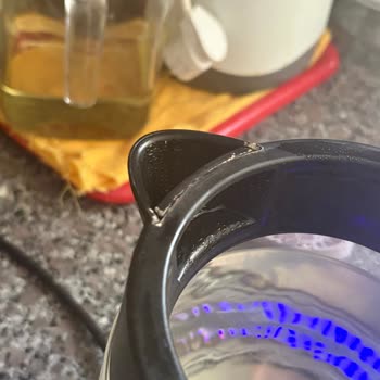 Arçelik Çay Makinesi Alt Haznesinde Kısa Sürede Aşınma Ve Görüntü Bozukluğu