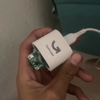 Getmobil Şarj Adaptörü Kısa Sürede Bozuldu Ve Mağaza Yardım Reddetti