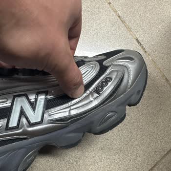 Sağ Yan Kısmında Patlama Yaşadığım New Balance Ayakkabının Değişim Talebi Reddedildi
