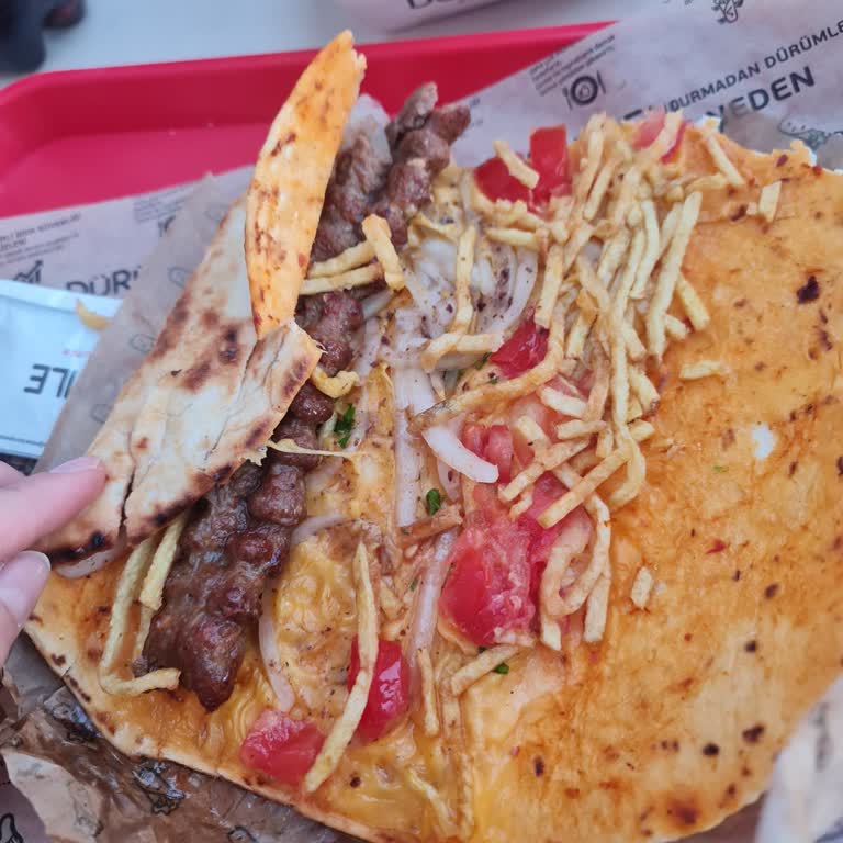 Çift Cheddar Eksikliği Ve Tekrarlayan Sipariş Hataları