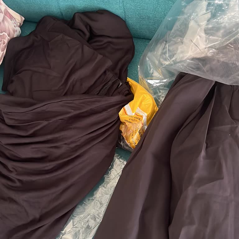 Gönderilmeyen Kemerli Kahverengi Etek Pantolon Ve Cevapsız İletişim Sebebiyle Tam İade İsteği