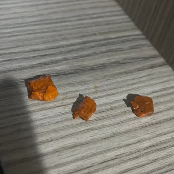Doritos Turca Cipsinde Tuğla Benzeri Sert Cisimler Ve Diş Kırığı