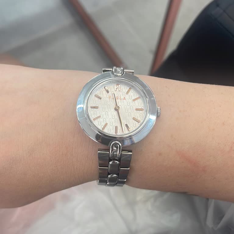Furla Kadın Saatinin Arızası Ve Mağaza Personelinin Alaycı Tutumu