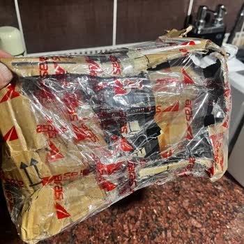 Amazon’da Kırık Paket Ve Eksik Ruj Teslim Edilmedi