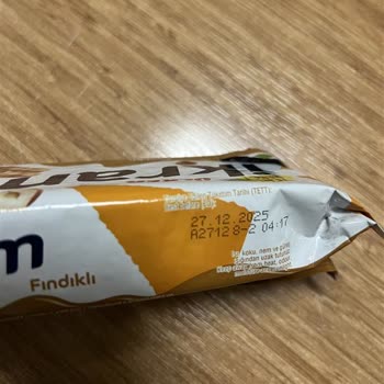 Geçmiş Son Kullanım Tarihli Ülker Ürünü Satışı Ve Mide Sorunu