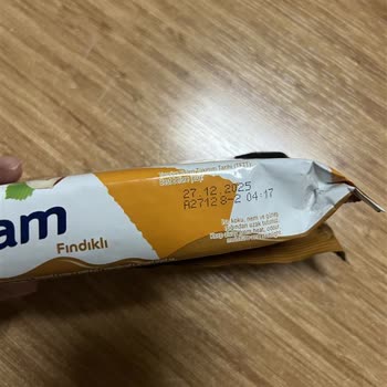 Geçmiş Son Kullanım Tarihli Ülker Ürünü Satışı Ve Mide Sorunu