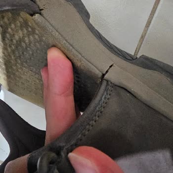 Skechers Sandaletinde Çoklu Yırtılma Ve Üretim Hatası Reddi