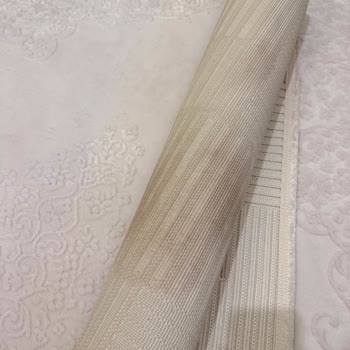 Halılarda Gecikme Ve Kirli Teslimat Nedeniyle Ücret İadesi Talebi