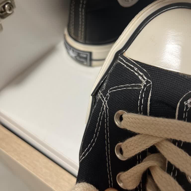 Ayıplı Converse Chuck 70 Hi Ayakkabıda İlk Kullanımda Yıpranma Ve İletişimsizlik