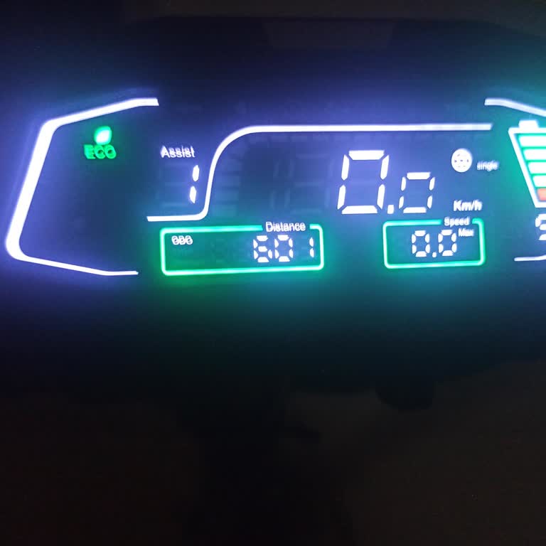Onvo OV 012 X Plus Scooter Menzili Açıklananı Kadar Değil Ve Parçaları Kalitesiz