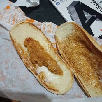 Popeyes Siparişinde Yanmış Patates Ve Eksik Tavuk: Tam İade Bekliyorum