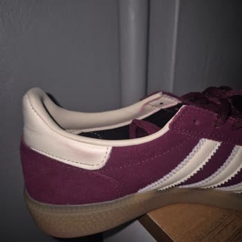Adidas Handball Spezial JP8726 Color Bleeding and Staining on First Wear