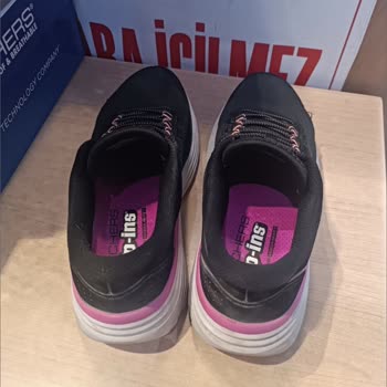 Kısa Sürede Kırılan Skechers Ayakkabısı Ve Mağazanın İnceleme Reddi