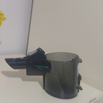 Garanti Süresindeki Bosch Süpürge Parçası Ve Çöp Haznesi Kırıldı, Ücretsiz Onarım Talebi