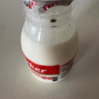 Migros Sanal Marketten Alınan Eker Ayranında Küf Görülmesi Ve Çözüm Talebi