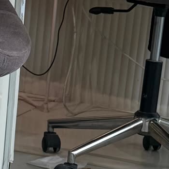 Cansay Nail Beauty Ataköy Şubesinde Kirli Ortam Ve Hijyen Aksaklığı