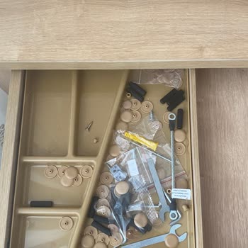 Teslimat Gecikmesi Ve Hasarlı Mobilyalar Nedeniyle Tam İade Talebi