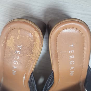 Tergan’ın Yüksek Kargo Ücretiyle Kusurlu Deri Terlik Sorunu