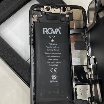 Orijinal Olmadığı Söylenen Apple Telefonunda Yan Sanayi Pil Ve Ekran Sorunu