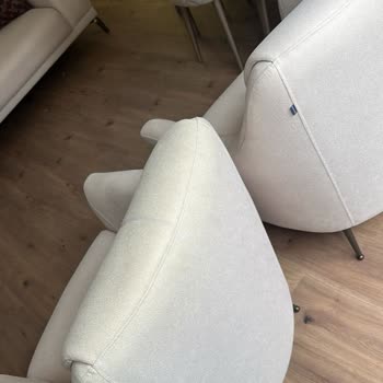 Teslim Edilen Koltukların Renk Sorunu Ve Uzun Süreli Yanıtsızlık