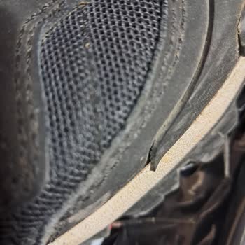 Caterpillar Ayakkabılarda 5 Ayda Açılma Ve Boyner Müşteri Hizmetleri Reddi