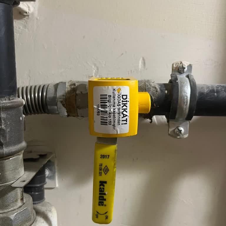 Gaz Kesildi, Fatura Kesilmeye Devam Ediyor Ve İletişim Sağlanamıyor