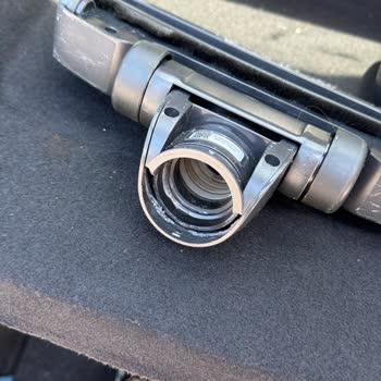 Electrolux Süpürge Parçası Kırılması Ve 8 Bin Liralık Yedek Parça Ücretiyle Mağduriyet