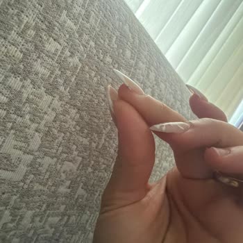 Kısa Sürede Kırılan Tırnak Ve Cevapsız Salon 1000 TL İadesi Talebi