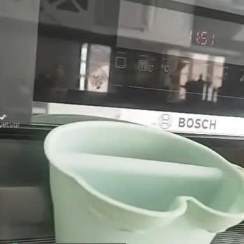 Bosch Fırın Tepsisi Paslandı